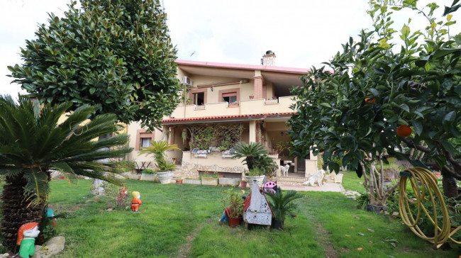 Appartamento in vendita a Aprilia