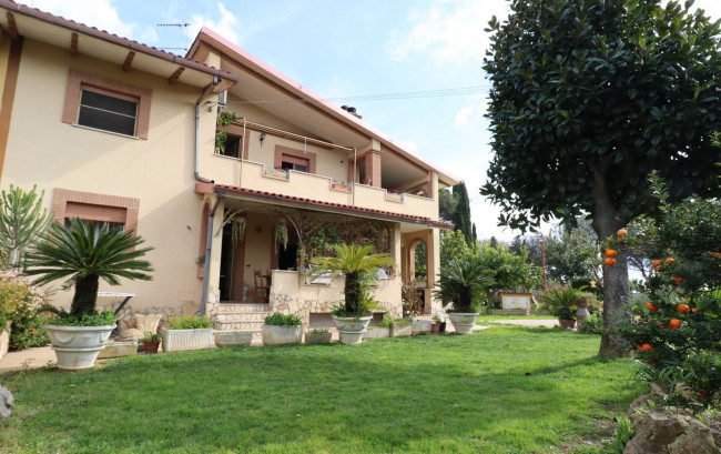 Appartamento in vendita a Aprilia