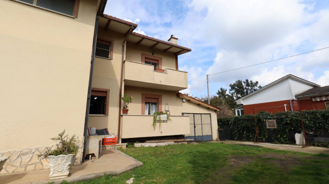 Appartamento in vendita a Aprilia