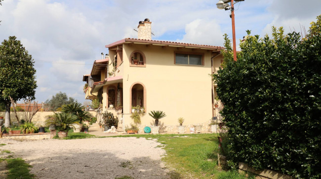 Appartamento in vendita a Aprilia