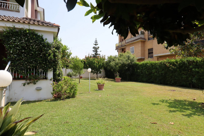 Villette a schiera in vendita a Anzio