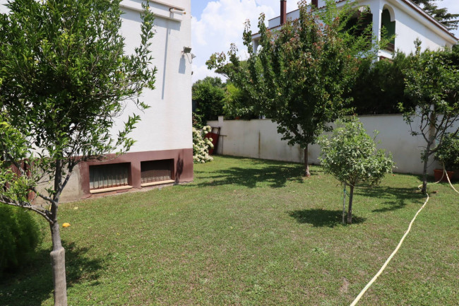 Villette a schiera in vendita a Anzio