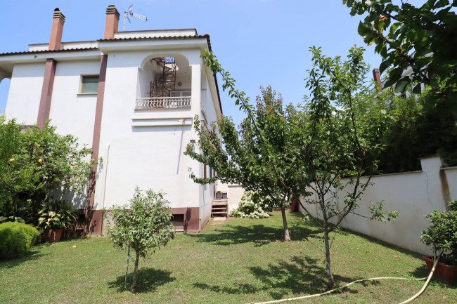 Villette a schiera in vendita a Anzio