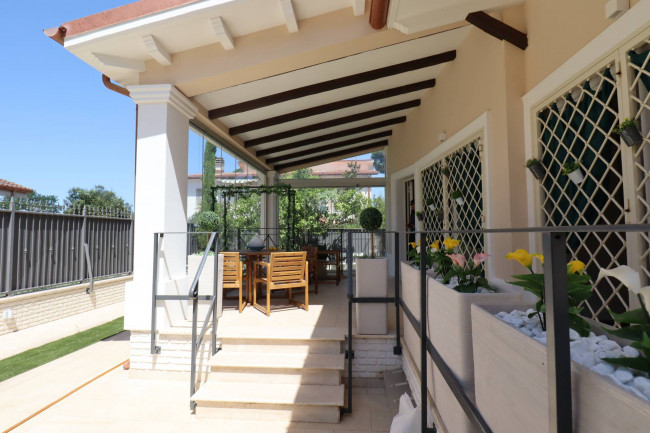 Casa singola in vendita a Anzio