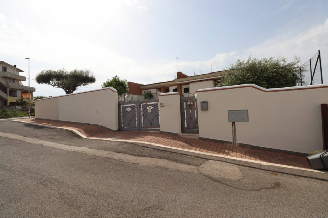 Villa in vendita a Anzio