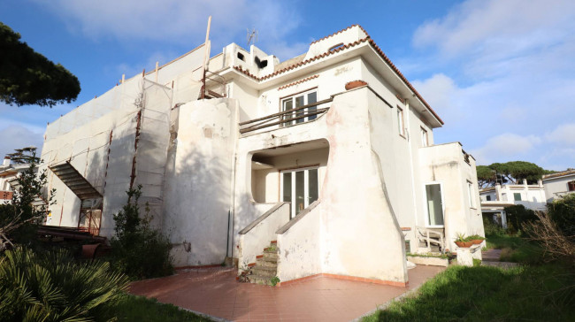 Villa in vendita a Anzio