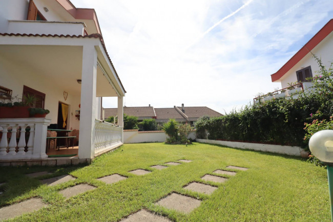 Villette a schiera in vendita a Anzio