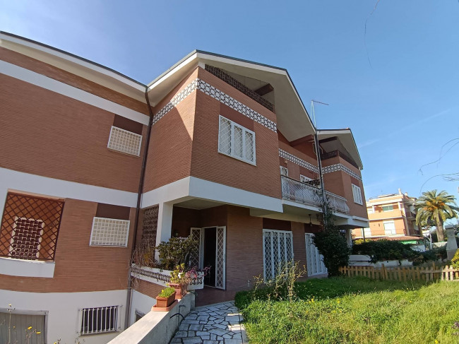 Villette a schiera in vendita a Anzio