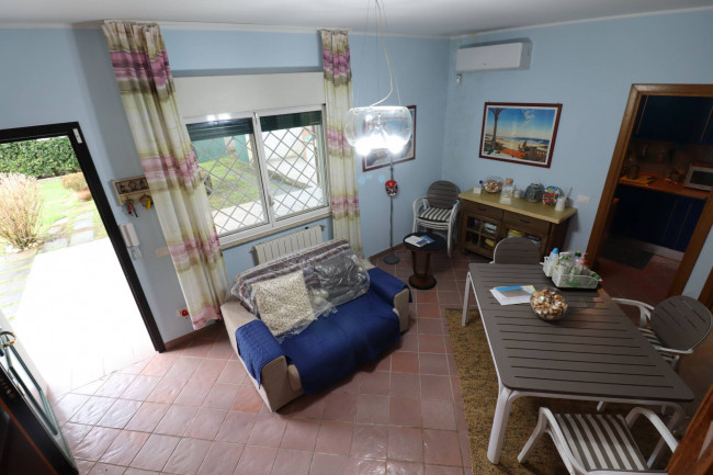 Villette a schiera in vendita a Anzio