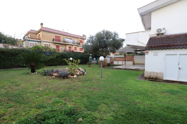 Villette a schiera in vendita a Anzio