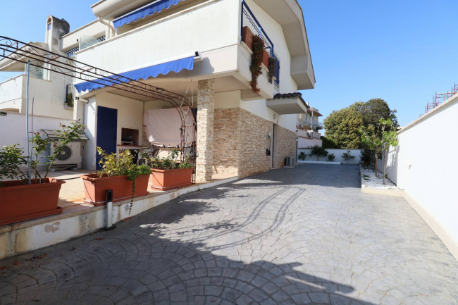 Villa in vendita a Anzio