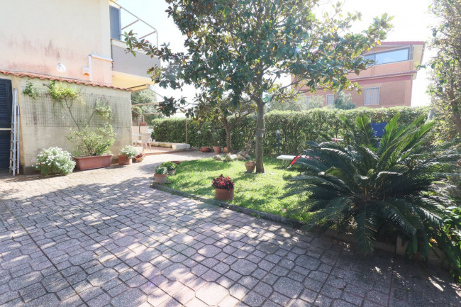 Villette a schiera in vendita a Anzio