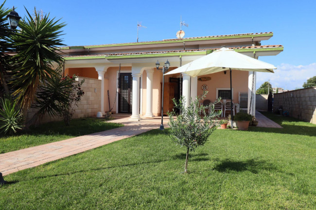Villette a schiera in vendita a Anzio