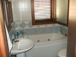 Terraced House for sale in Letojanni
