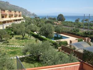 Terraced House for sale in Letojanni