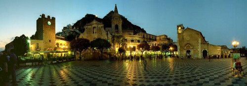 Palazzina/Stabile in vendita a Taormina