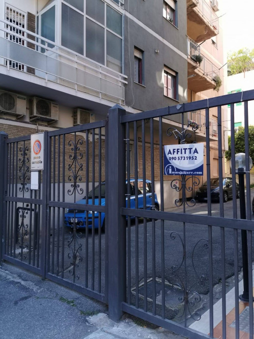 Ufficio/studio in affitto a Messina