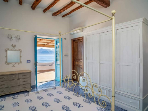 Palazzina/Stabile in vendita a Lipari