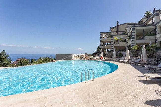 Appartamento in vendita a Taormina