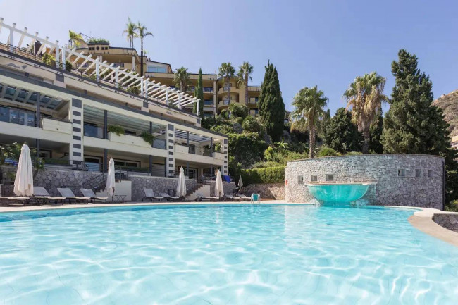 Appartamento in vendita a Taormina