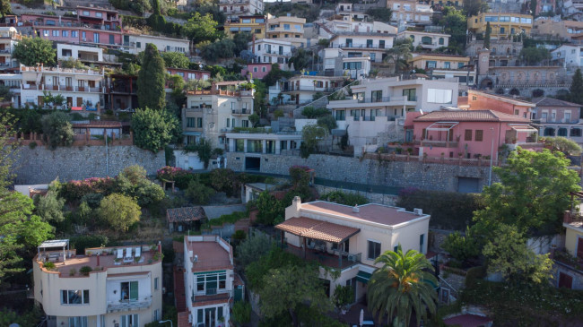 Detached Villa for sale in Taormina