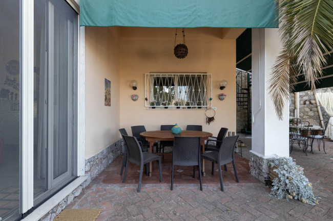Detached Villa for sale in Taormina