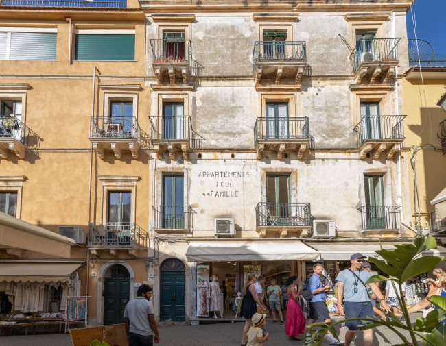 Appartamento in vendita a Taormina