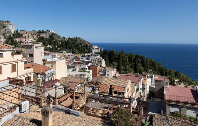 Palazzina/Stabile in vendita a Taormina