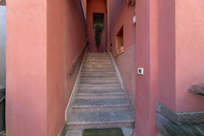 Porzione di villa in vendita a Letojanni