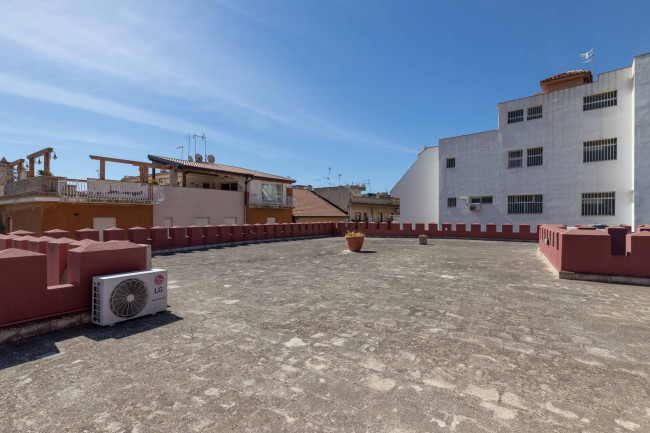 Porzione di villa in vendita a Letojanni