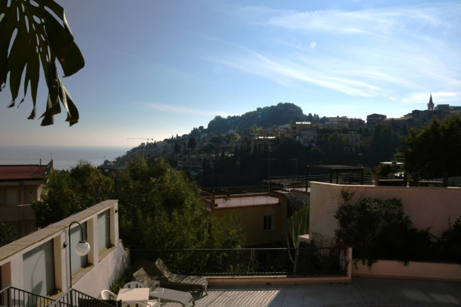 Apartment for sale in Taormina