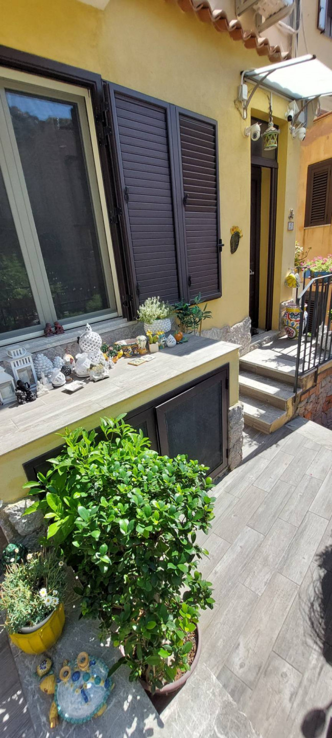 Appartamento in vendita a Taormina