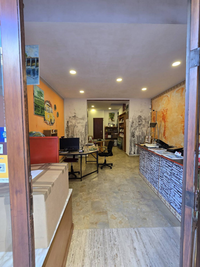 Negozio in vendita a Messina