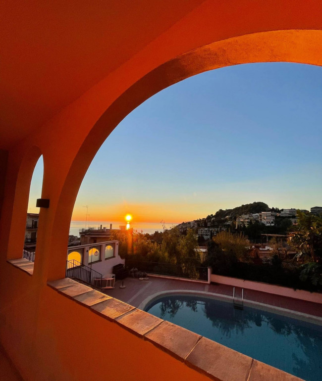 Apartment for sale in Taormina