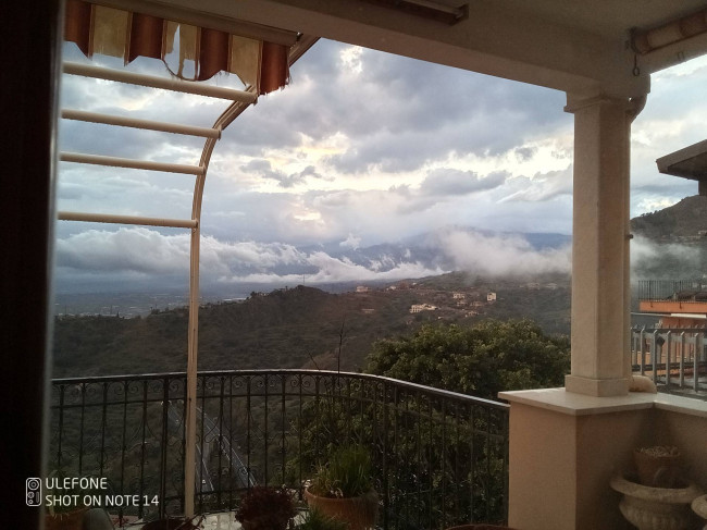 Appartamento in vendita a Taormina