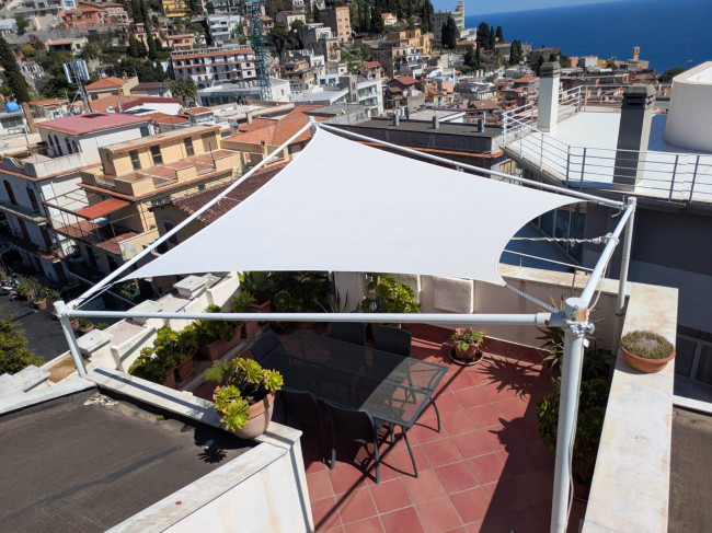 Apartment for sale in Taormina