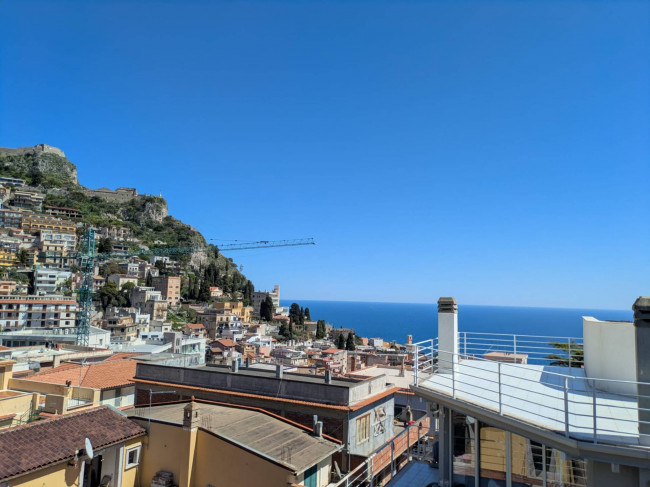 Apartment for sale in Taormina