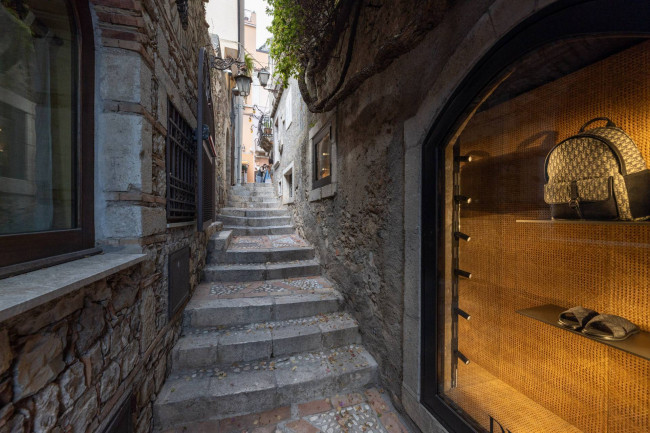 Appartamento in vendita a Taormina
