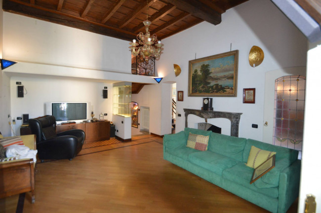 Appartamento in vendita a Pavia