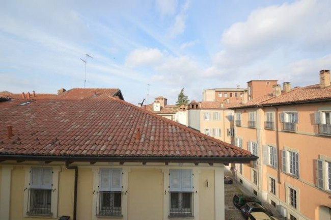 Appartamento in vendita a Pavia