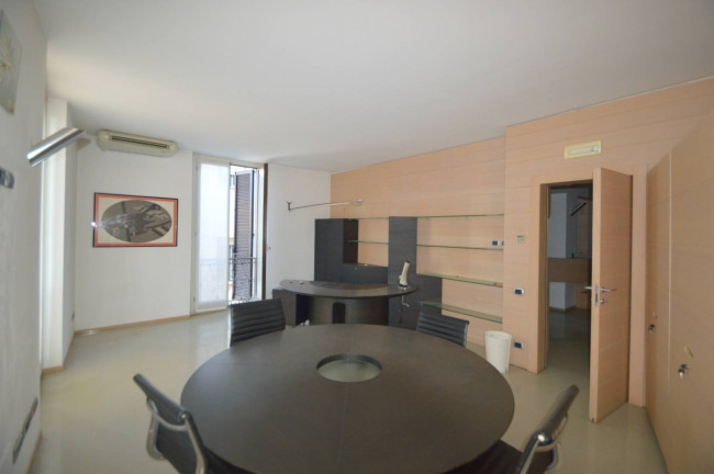 Studio/Ufficio in vendita a Voghera