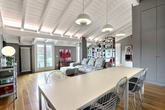 Appartamento in vendita a Pavia