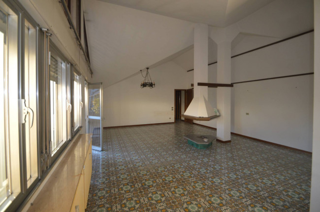 Appartamento in vendita a Pavia