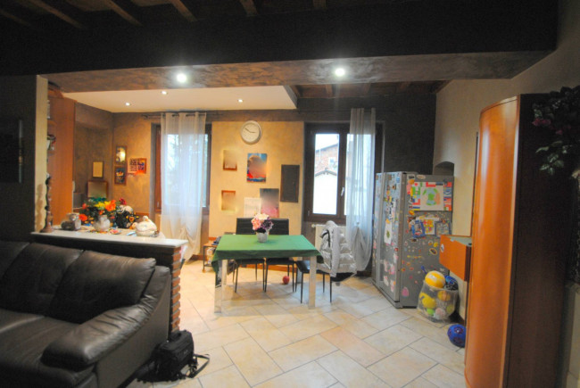 Appartamento in vendita a Pavia