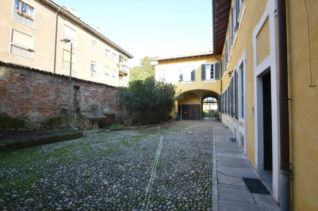 Appartamento in vendita a Pavia