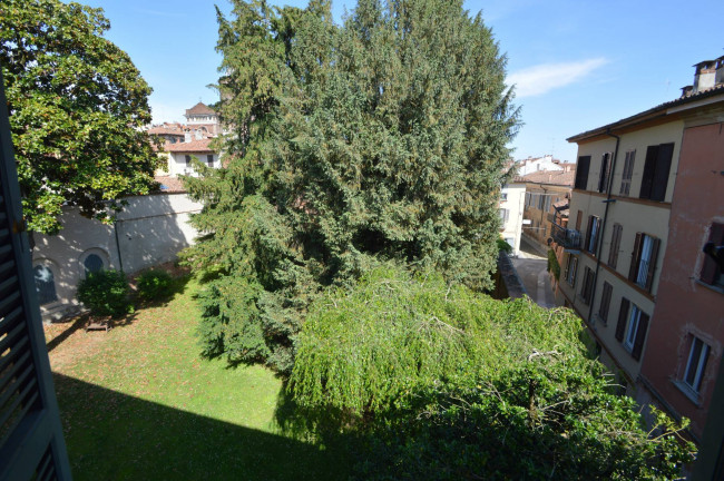 Appartamento in vendita a Pavia