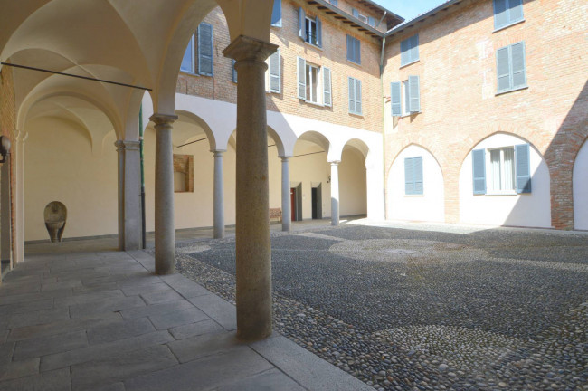 Appartamento in vendita a Pavia