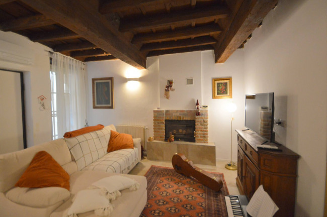 Appartamento in vendita a Pavia