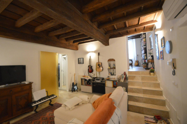 Appartamento in vendita a Pavia