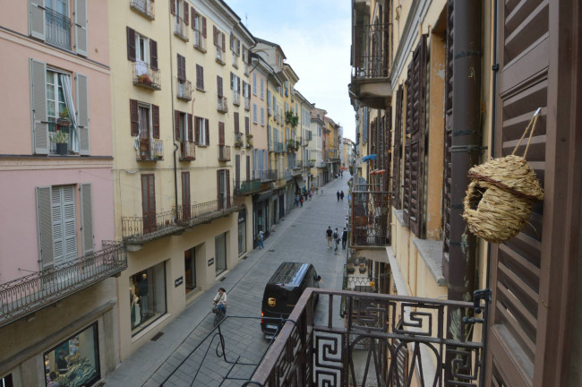 Appartamento in vendita a Pavia
